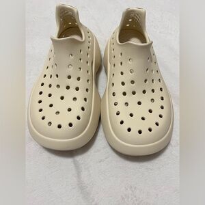 BEYS EVA Slip On Clogs